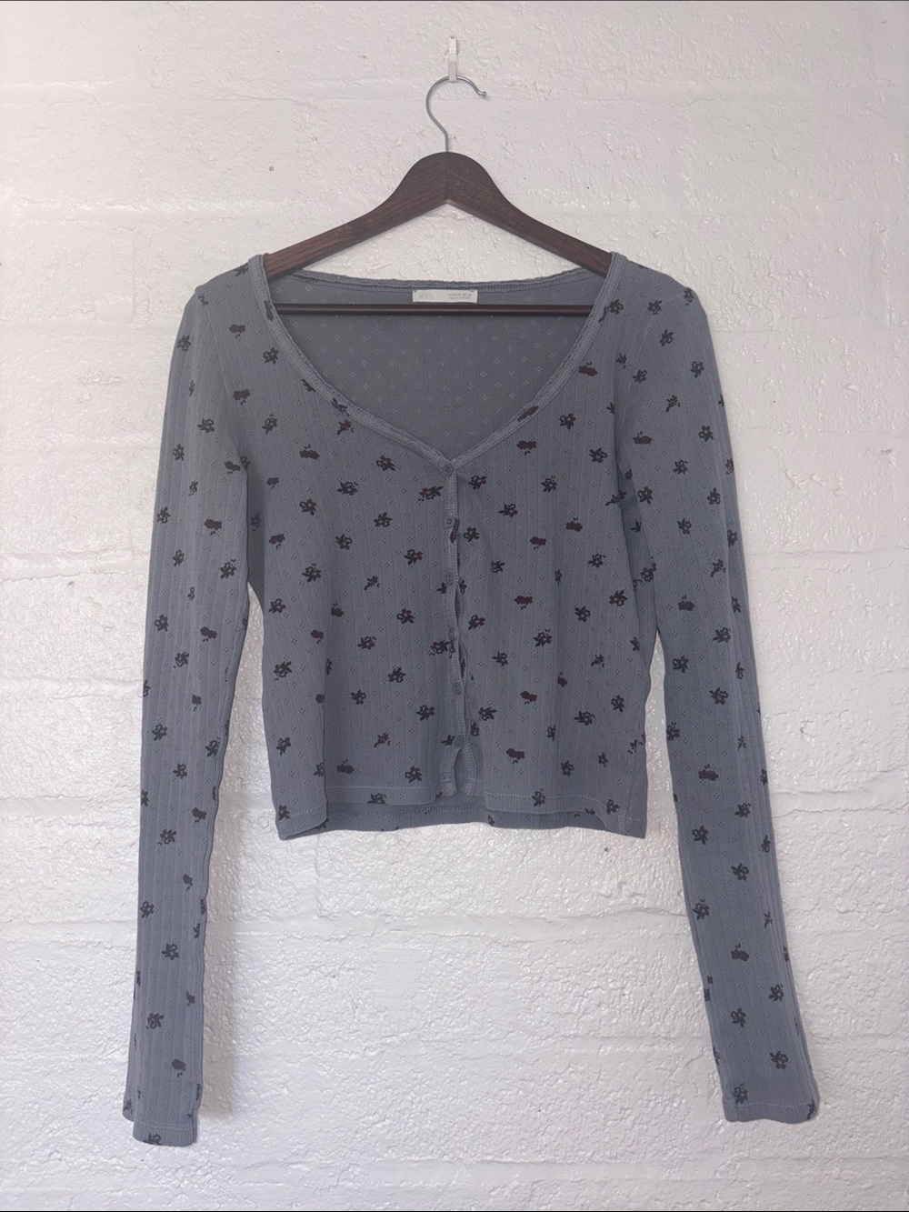 Zara cotton cropped long sleeve Light Blue Floral Button Top